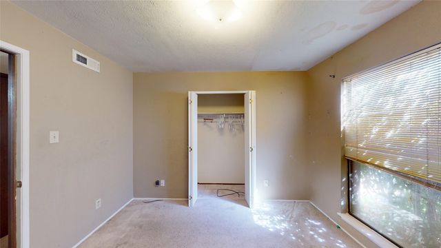 3045 Villa Sur Trail, Dallas, TX 75228