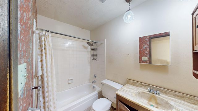 3045 Villa Sur Trail, Dallas, TX 75228