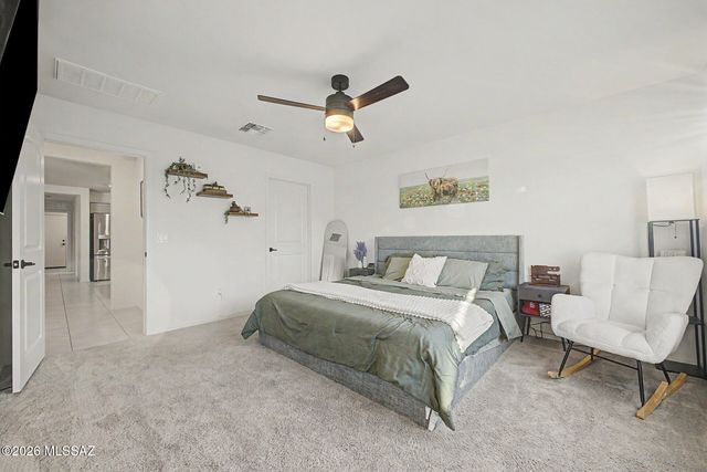 8985 E Linderbrook, Tucson, AZ 85730
