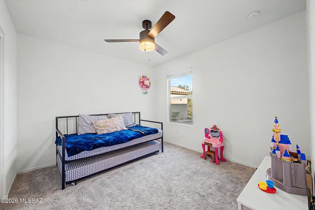 8985 E Linderbrook, Tucson, AZ 85730