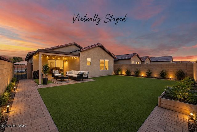 8985 E Linderbrook, Tucson, AZ 85730