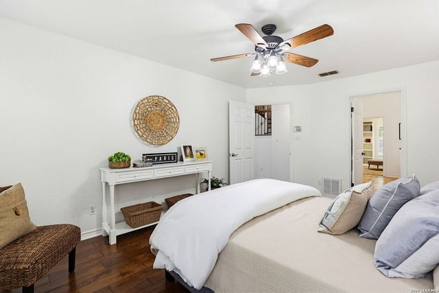 2206 South Abbey Loop, New Braunfels, TX 78130