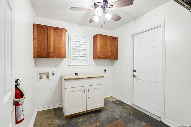 2206 South Abbey Loop, New Braunfels, TX 78130