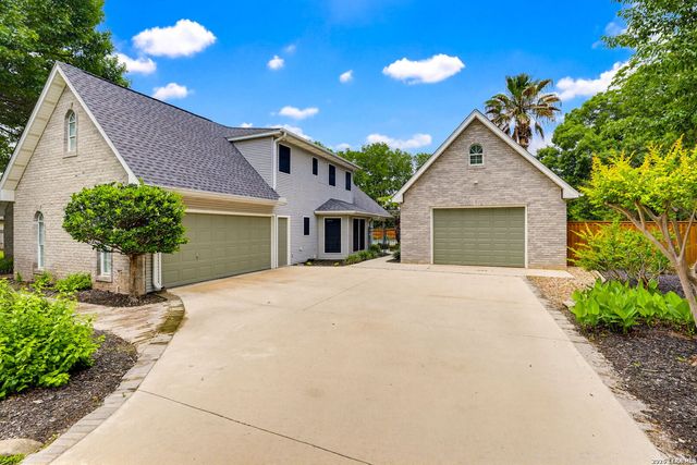 2206 South Abbey Loop, New Braunfels, TX 78130