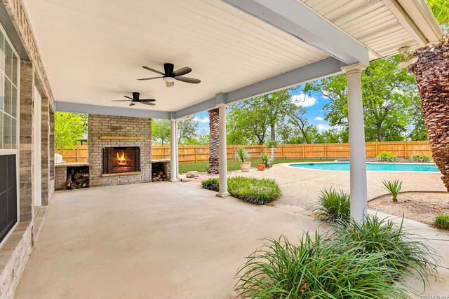 2206 South Abbey Loop, New Braunfels, TX 78130