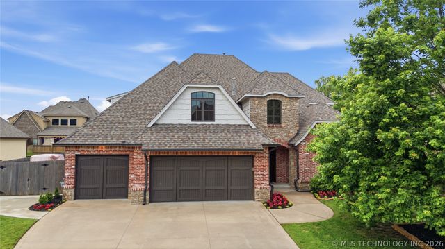 9410 E 107th Place S, Bixby, OK 74133