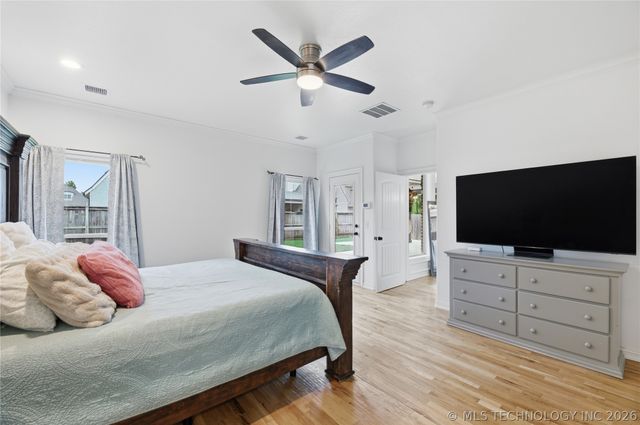 9410 E 107th Place S, Bixby, OK 74133