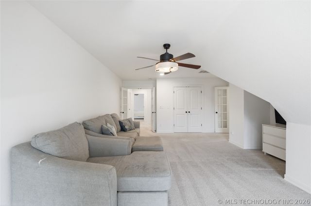 9410 E 107th Place S, Bixby, OK 74133