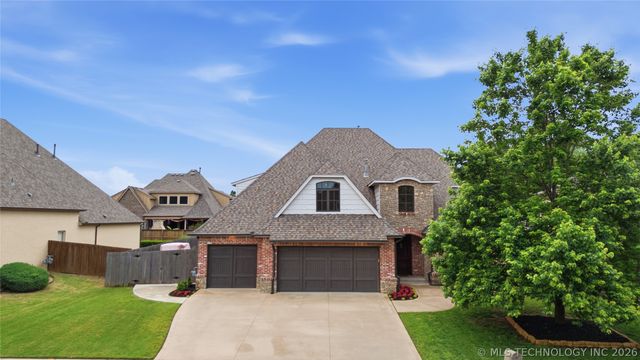9410 E 107th Place S, Bixby, OK 74133