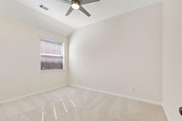 35 E Wolf Cabin Circle, Spring, TX 77389