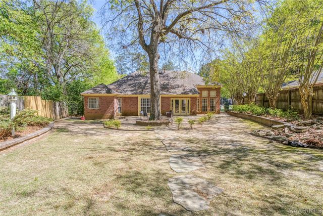 561 PINE TREE Lane, Montgomery, AL 36109