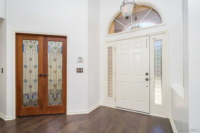 561 PINE TREE Lane, Montgomery, AL 36109