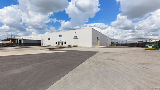 7903 Webbles Dr, San Antonio, TX 78218