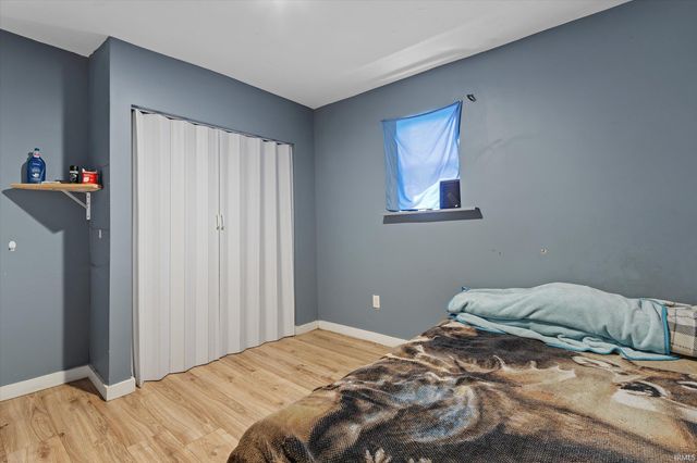 1320 Poland Street, South Bend, IN 46619