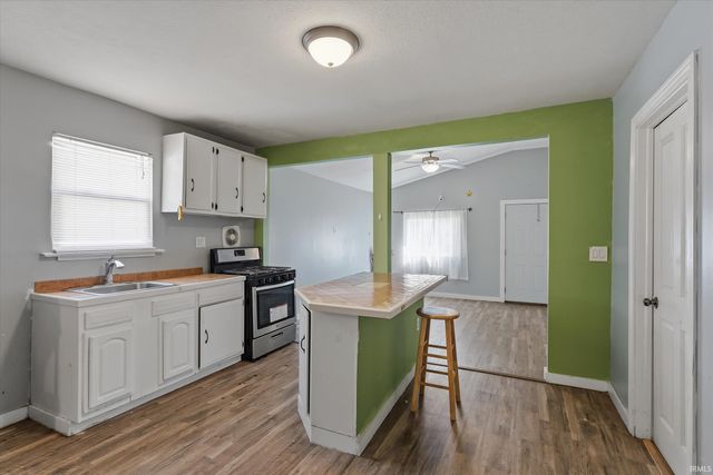 1320 Poland Street, South Bend, IN 46619