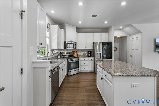 115 Legacy Blvd, Poquoson, VA 23662