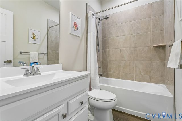 115 Legacy Blvd, Poquoson, VA 23662
