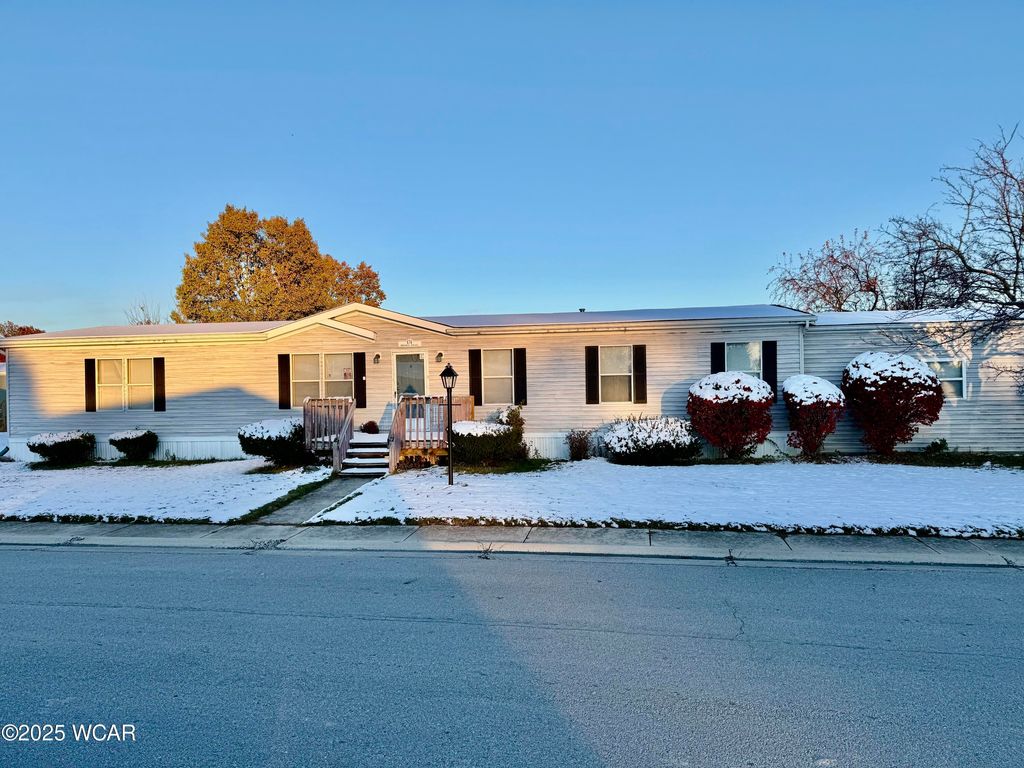 174 Bridle Trail, Lima, OH 45807