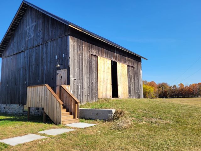 8110 Ames Road, Bear Lake, MI 49614