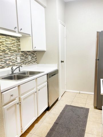 7950 N Stadium Drive 181, Houston, TX 77030