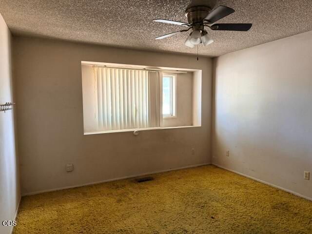 1209 N 10th Street, Central Point, OR 97502