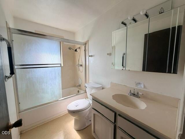 1209 N 10th Street, Central Point, OR 97502