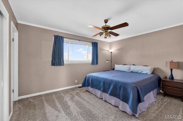 1335 Derhake Road, Florissant, MO 63033