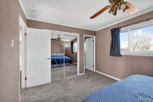 1335 Derhake Road, Florissant, MO 63033