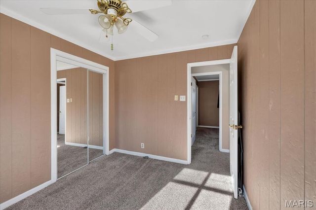 1335 Derhake Road, Florissant, MO 63033