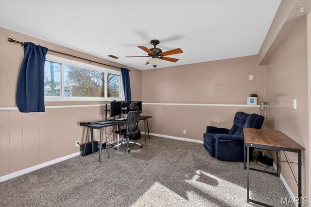 1335 Derhake Road, Florissant, MO 63033