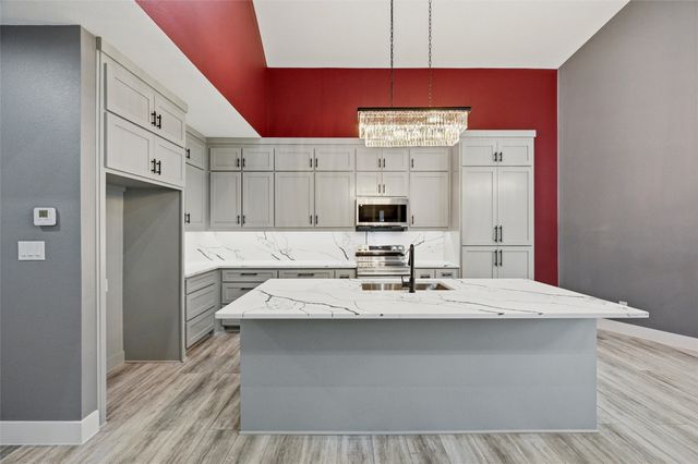 199 Seagrove Lane, Quinlan, TX 75474