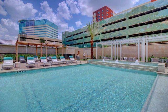 9787 Katy Freeway 1107, Houston, TX 77024