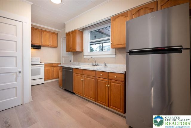 938 South 12th, Allentown City, PA 18103