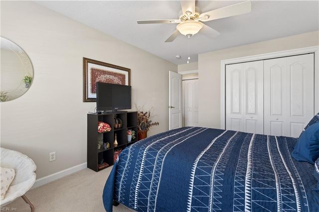 905 Turtle Pond LN, Virginia Beach, VA 23455