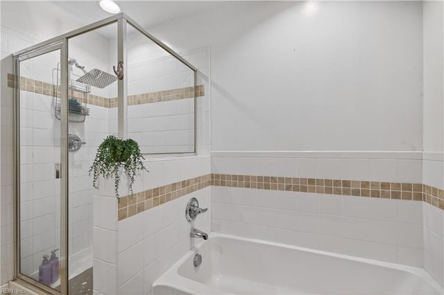 905 Turtle Pond LN, Virginia Beach, VA 23455