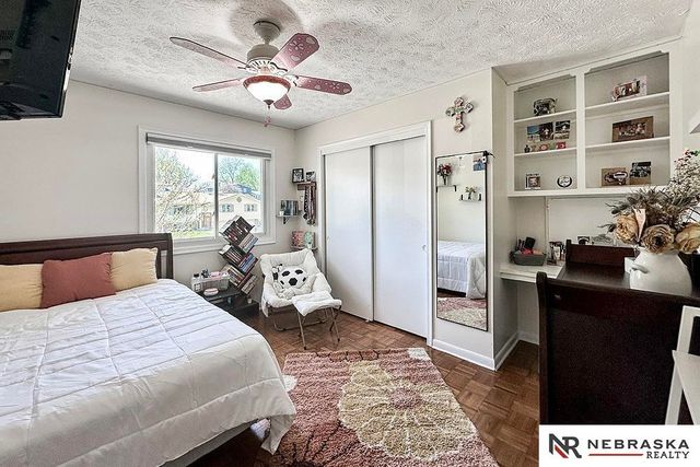 1127 Laport Drive, Papillion, NE 68046