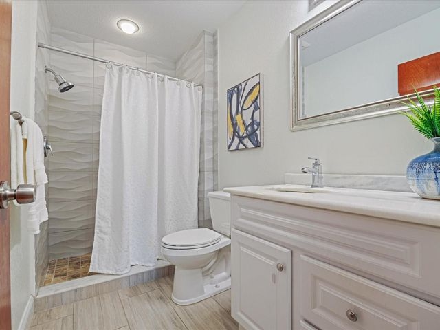 7 S COMET AVENUE, Clearwater, FL 33765