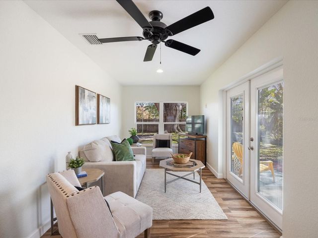 7 S COMET AVENUE, Clearwater, FL 33765