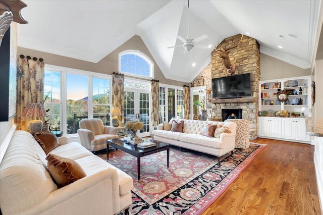 209 Courtside Trail, Travelers Rest, SC 29690