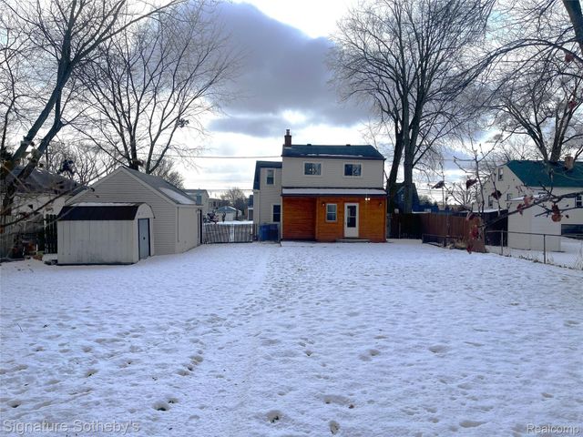 4205 Kendall Road, Warren, MI 48091