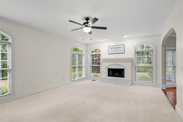 160 Torrey Pines Court, Newnan, GA 30265