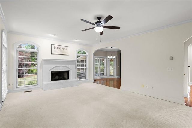 160 Torrey Pines Court, Newnan, GA 30265