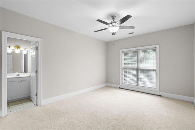 160 Torrey Pines Court, Newnan, GA 30265