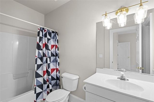 160 Torrey Pines Court, Newnan, GA 30265