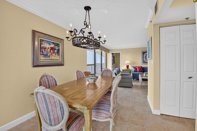 1761 SE Bridgewood Drive, Boca Raton, FL 33434
