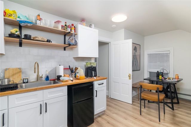 199 Pawtucket Avenue, Pawtucket, RI 02860