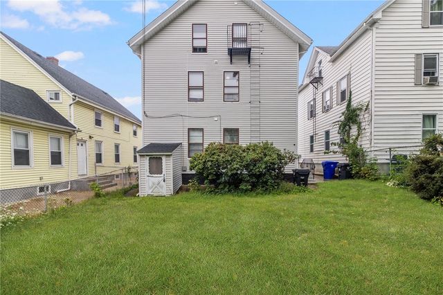 199 Pawtucket Avenue, Pawtucket, RI 02860