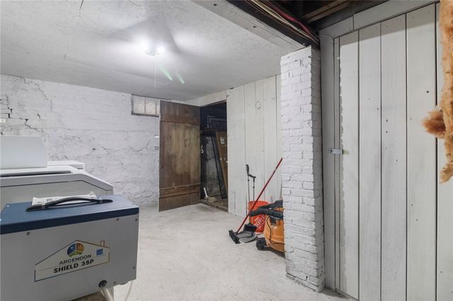 199 Pawtucket Avenue, Pawtucket, RI 02860