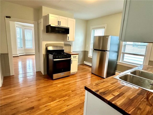 199 Pawtucket Avenue, Pawtucket, RI 02860