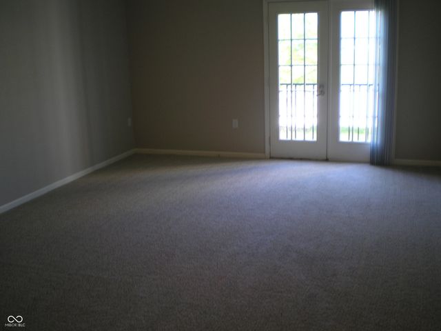 12913 Tradd Street 2B, Carmel, IN 46032